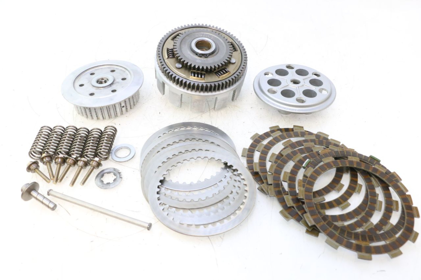 photo de EMBRAYAGE SUZUKI SV S 650 (1999 - 2002) - Zoom composants
