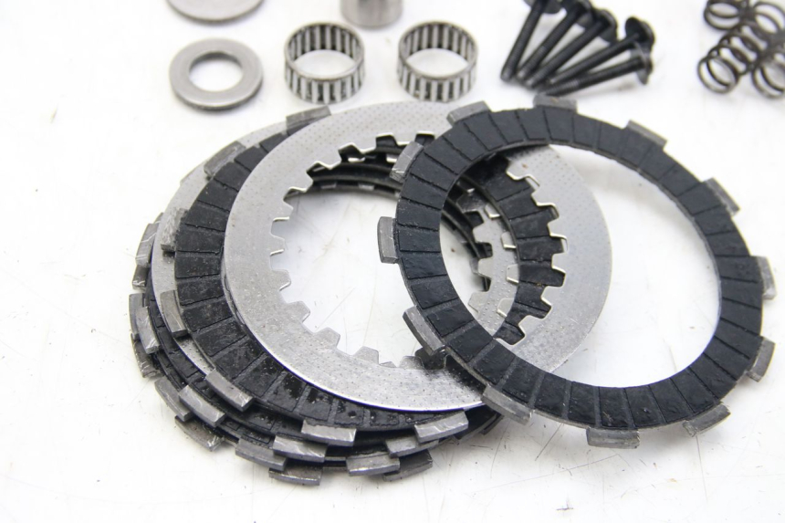 photo de EMBRAYAGE APRILIA SX 50 (2011 - 2017) - Marquages et références