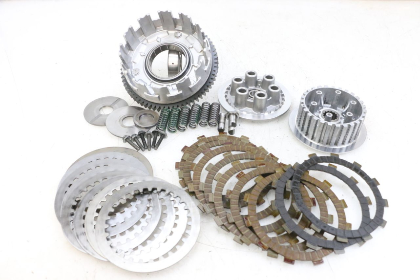 photo de EMBRAYAGE YAMAHA TDM ABS 900 (2002 - 2014) - Vue principale