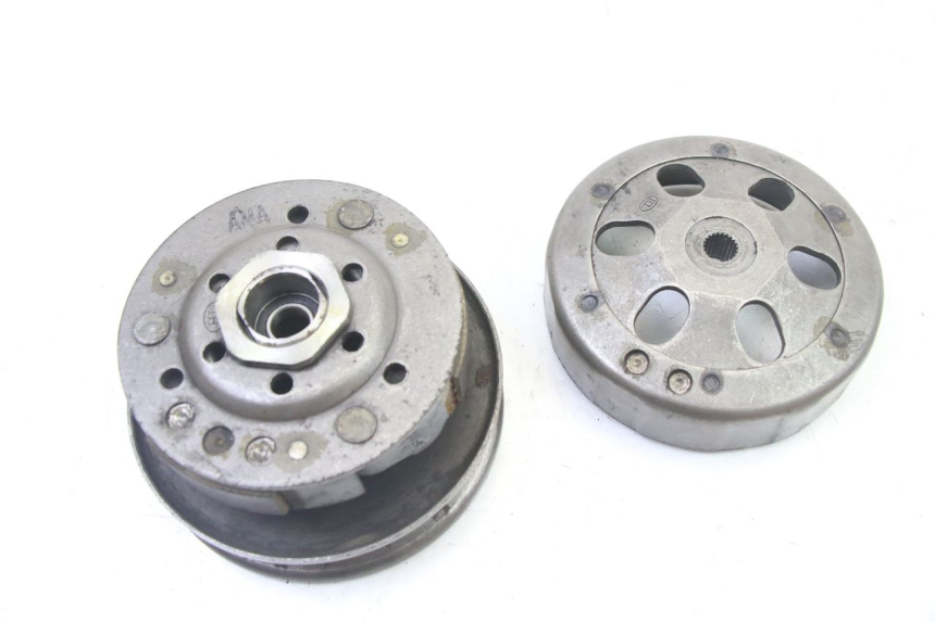 photo de EMBRAYAGE PEUGEOT TWEET 4T 50 (2014 - 2019) - Autre angle de vue