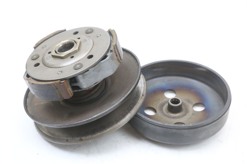 photo de EMBRAYAGE SUZUKI UH BURGMAN 125 (2002 - 2006) - Détail de la pièce