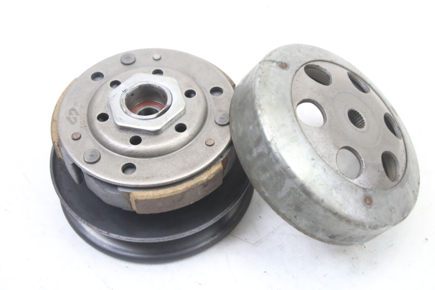 photo de EMBRAYAGE UNIVERSAL BIKE ZN50QT-11B 50 (2018 - 2021) - Détail de la pièce