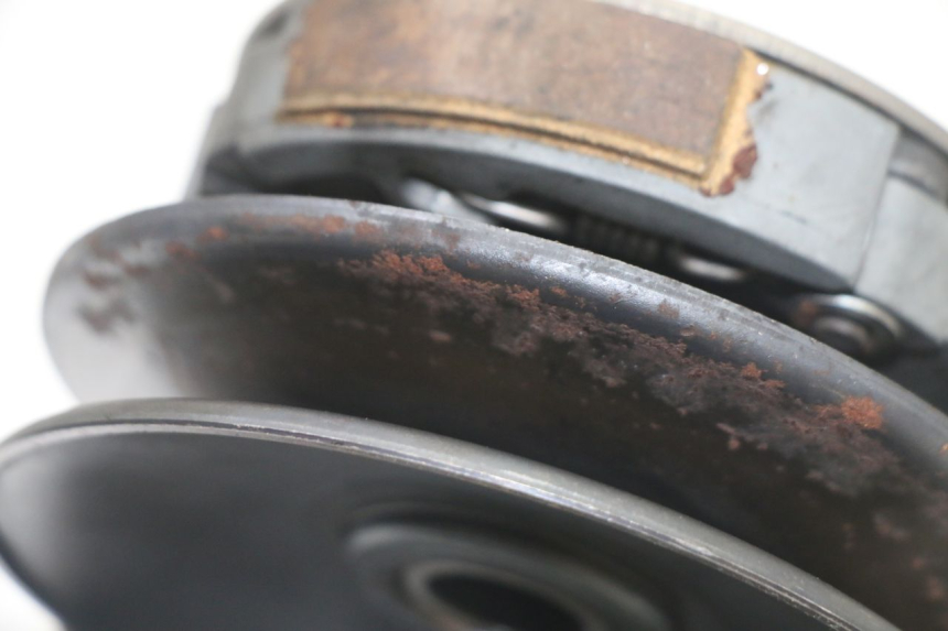 photo de EMBRAYAGE UNIVERSAL BIKE ZN50QT-11B 50 (2018 - 2021) - Points de fixation