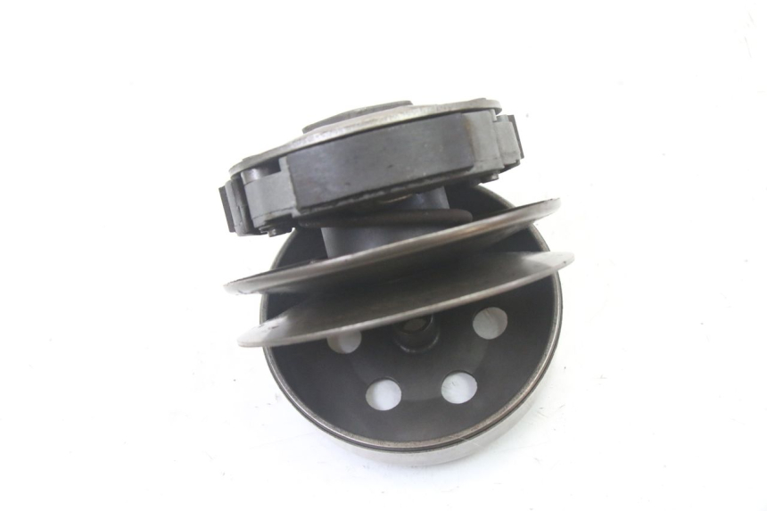 photo de EMBRAYAGE PEUGEOT V-CLIC VCLIC 50 (2007 - 2013) - Autre angle de vue