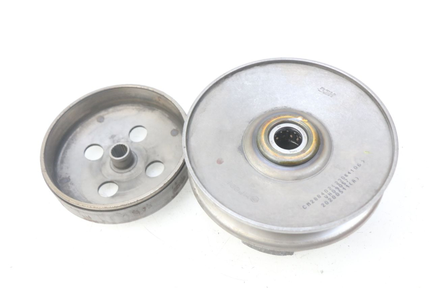 photo de EMBRAYAGE PIAGGIO VESPA GTS IGET ABS 125 (2017 - 2023) - Zoom état d’usage