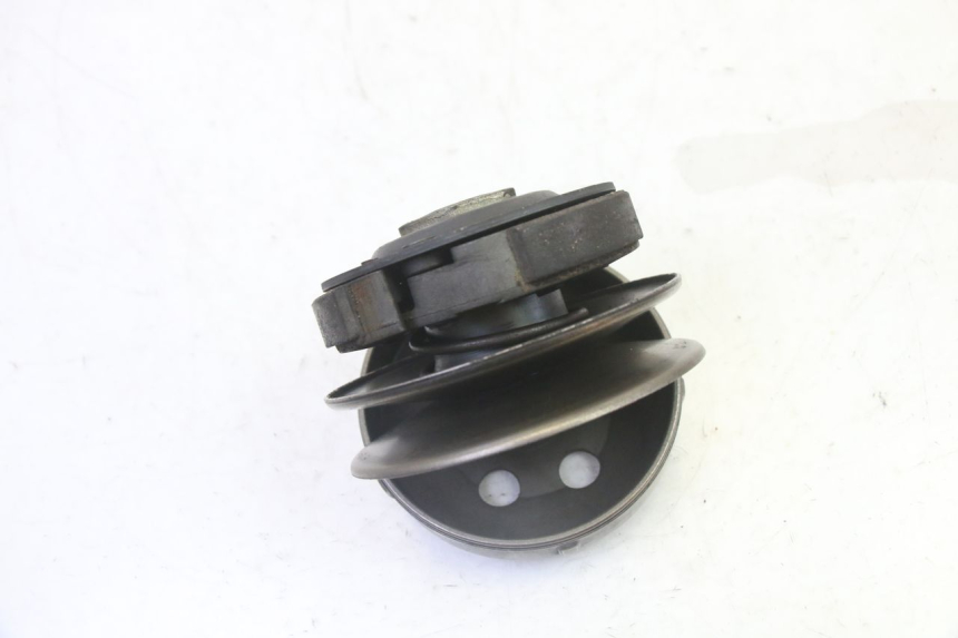 photo de EMBRAYAGE GTS VICI 4T 50 (2020 - 2025) - Autre angle de vue