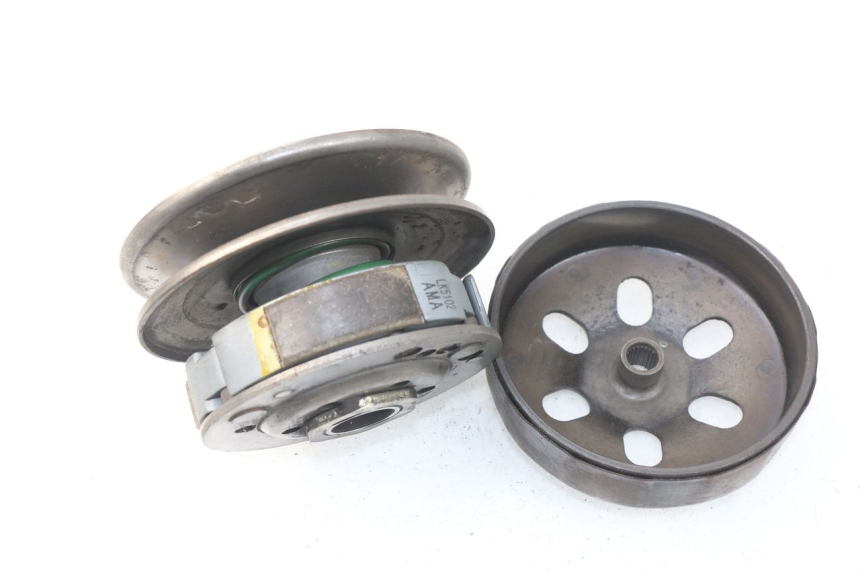 photo de EMBRAYAGE PEUGEOT VIVACITY NEW 4T 50 (2008 - 2017) - Autre angle de vue