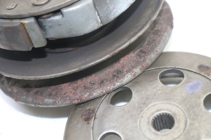 photo de EMBRAYAGE PEUGEOT VIVACITY 50 (2004 - 2009) - Points de fixation