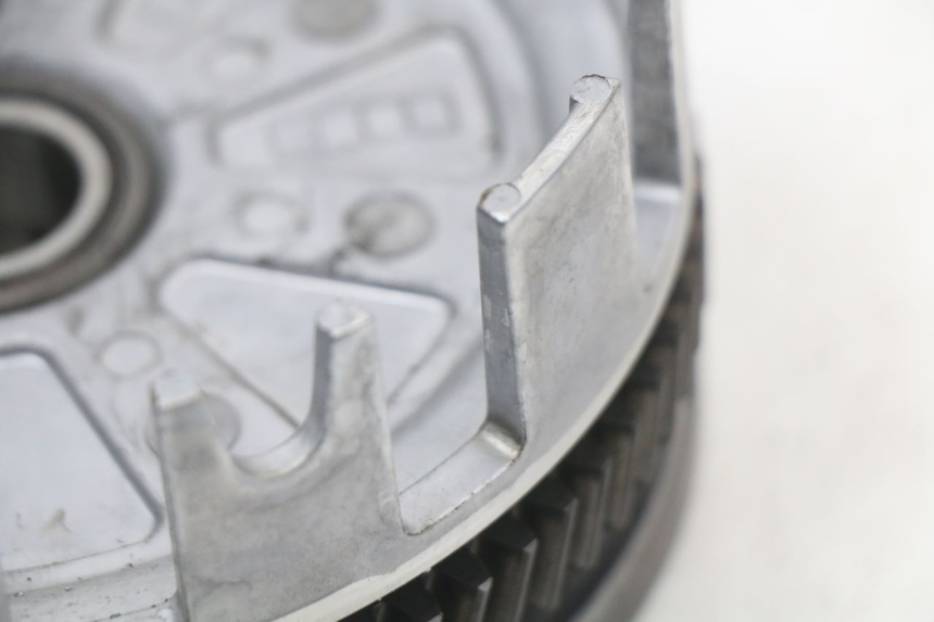 photo de EMBRAYAGE SUZUKI VL INTRUDER 125 (2004 - 2007) - Autre angle de vue