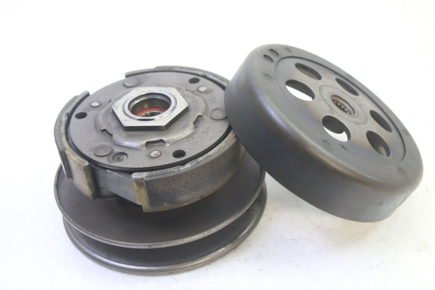 photo de EMBRAYAGE YAMAHA X-MAX XMAX 125 (2010 - 2013) - Vue principale