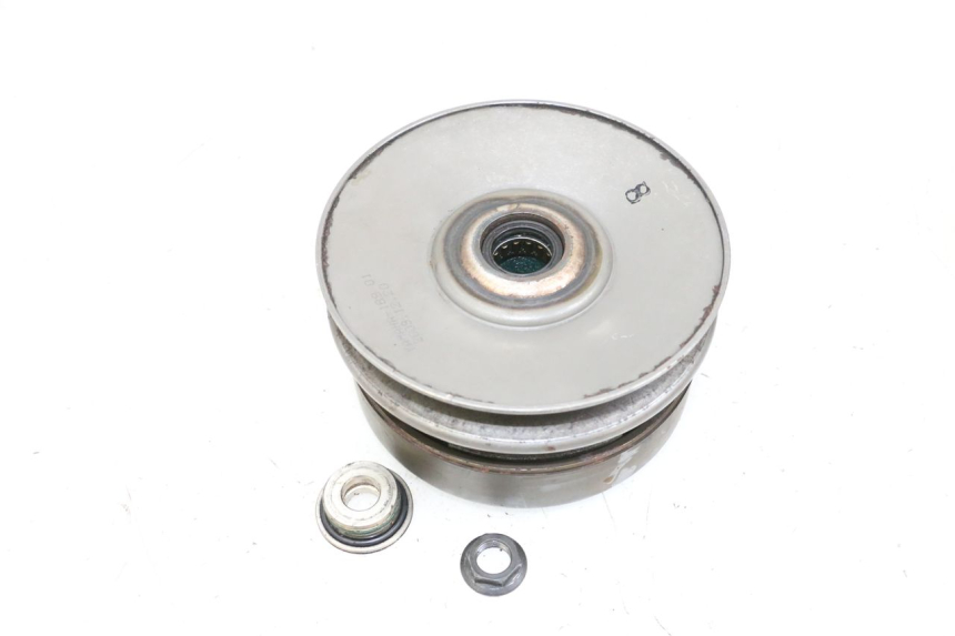 photo de EMBRAYAGE YAMAHA X-MAX XMAX 125 (2010 - 2013) - Vue d’ensemble