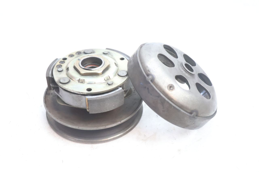 photo de EMBRAYAGE PIAGGIO X8 STREET 125 (2006 - 2007) - Vue principale