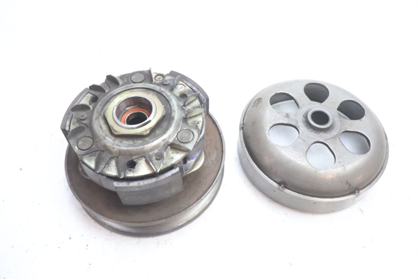 photo de EMBRAYAGE PIAGGIO X9 EVOLUTION 125 (2003 - 2007) - Autre angle de vue