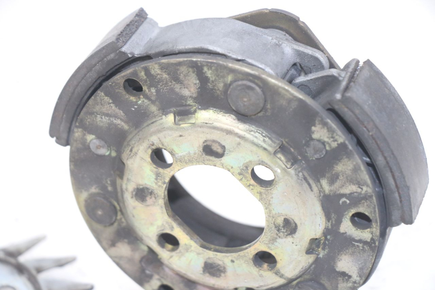 photo de EMBRAYAGE PIAGGIO X9 125 (2000 - 2003) - Détail de la pièce