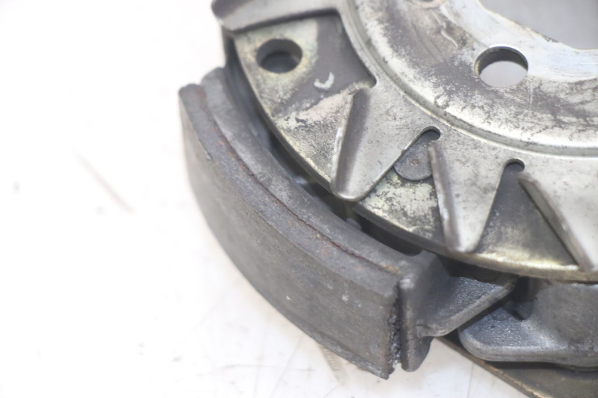 photo de EMBRAYAGE PIAGGIO X9 125 (2000 - 2003) - Points de fixation