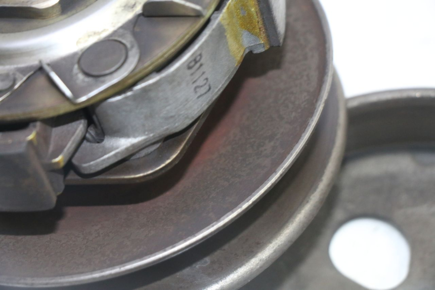 photo de EMBRAYAGE PIAGGIO XEVO - X EVO 125 (2007 - 2017) - Gros plan technique