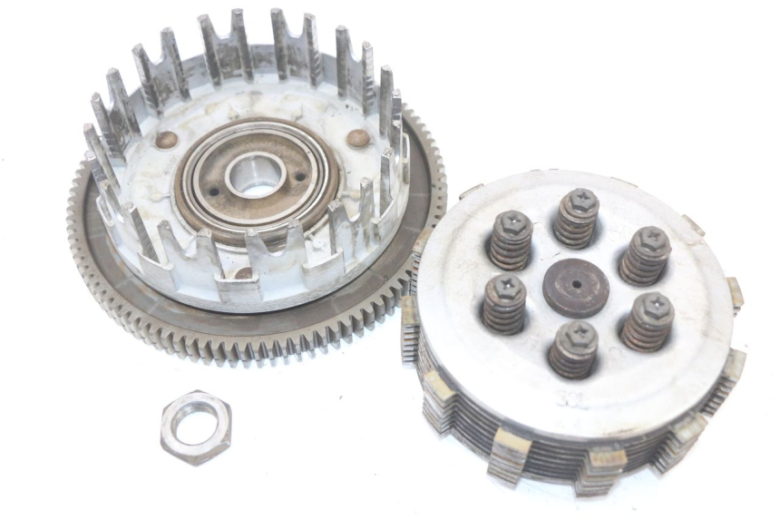 photo de EMBRAYAGE YAMAHA XJ F 900 (1983 - 1994) - Vue d’ensemble