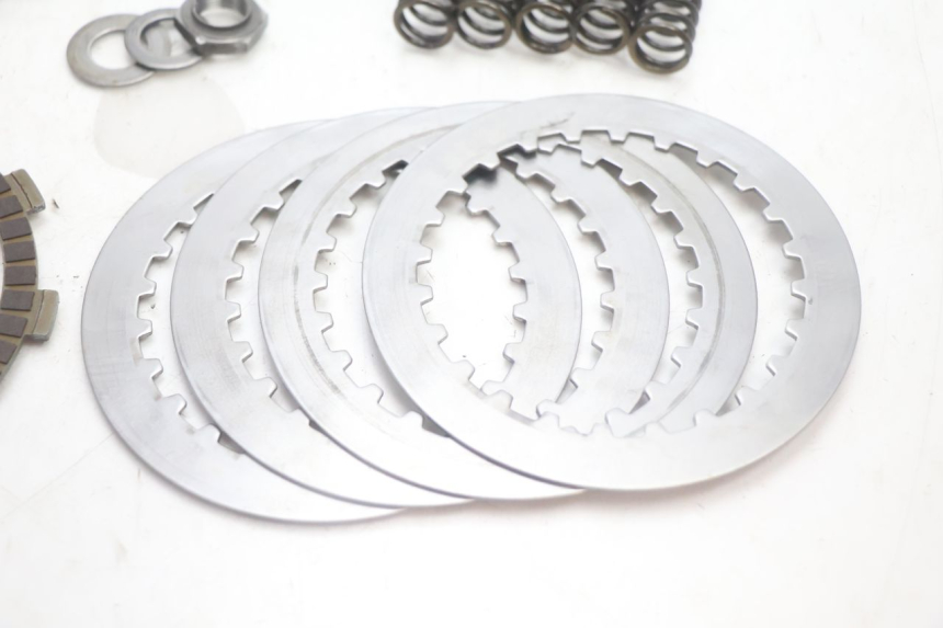 photo de EMBRAYAGE HONDA XLV VARADERO 125 (2007 - 2012) - Marquages et références