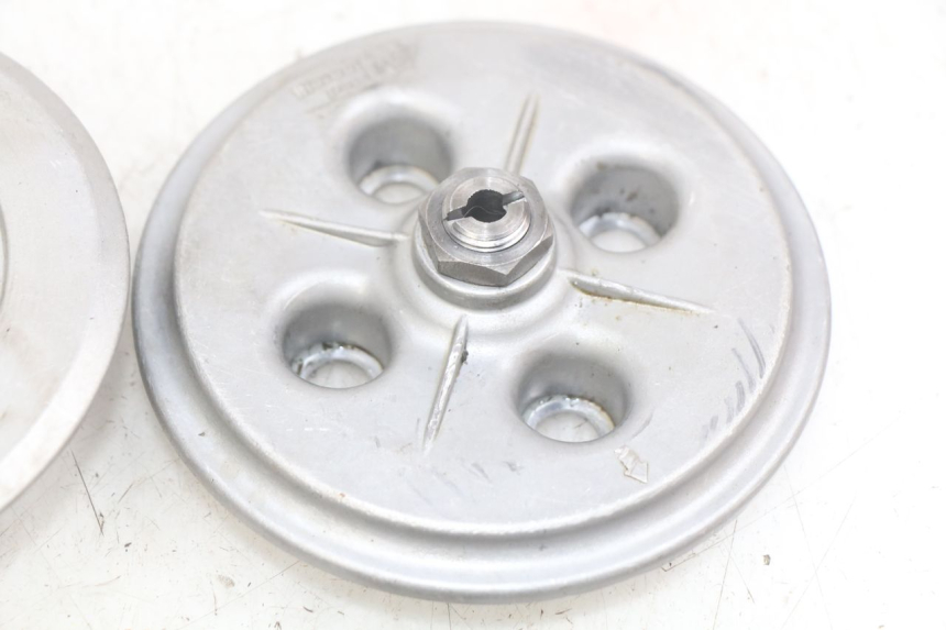 photo de EMBRAYAGE PEUGEOT XP6 50 (2006 - 2011) - Zoom composants