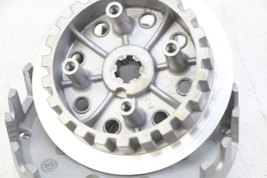 photo de EMBRAYAGE PEUGEOT XP6 50 (2006 - 2011) - État de surface