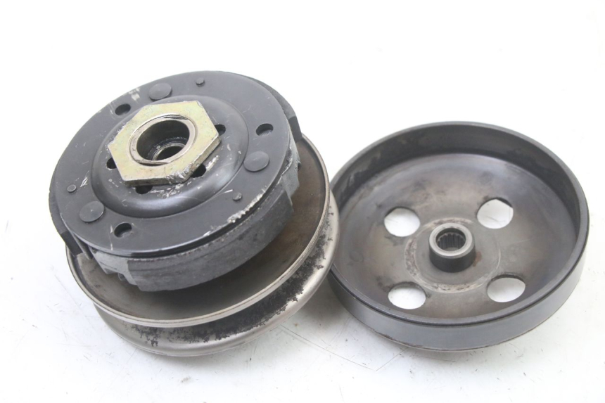 photo de EMBRAYAGE YAMAHA AEROX 50 (1997 - 2006) - Détail de la pièce