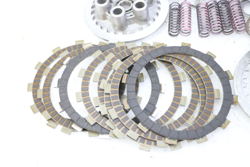 photo de EMBRAYAGE YAMAHA FZ6 FAZER S2 600 (2007 - 2011) - Vue principale