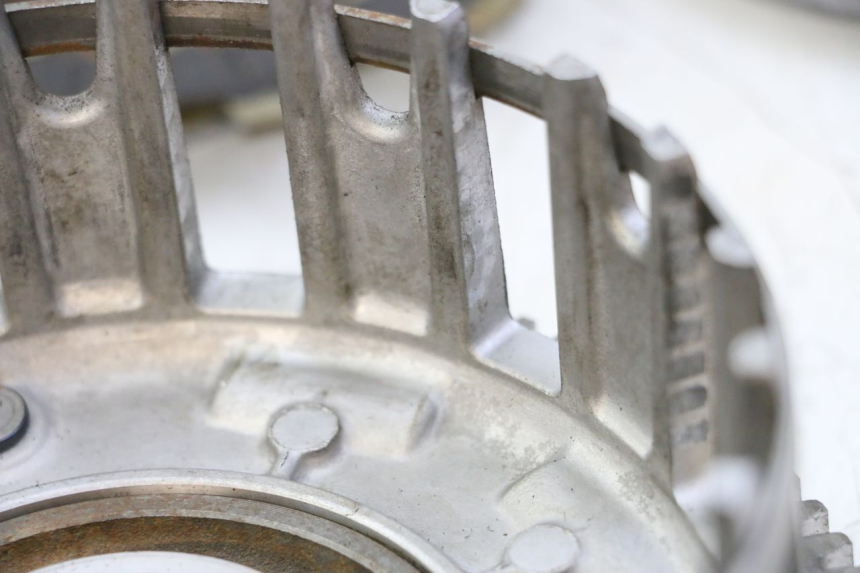 photo de EMBRAYAGE YAMAHA FZ6 FAZER S2 600 (2007 - 2011) - Points de fixation