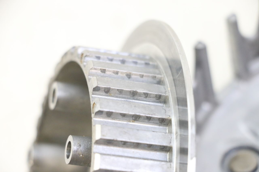 photo de EMBRAYAGE YAMAHA YFM R RAPTOR 250 (2008 - 2014) - Détails caractéristiques