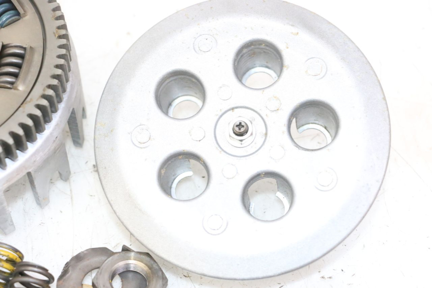 photo de EMBRAYAGE YAMAHA YFM R RAPTOR 250 (2008 - 2014) - Points de fixation