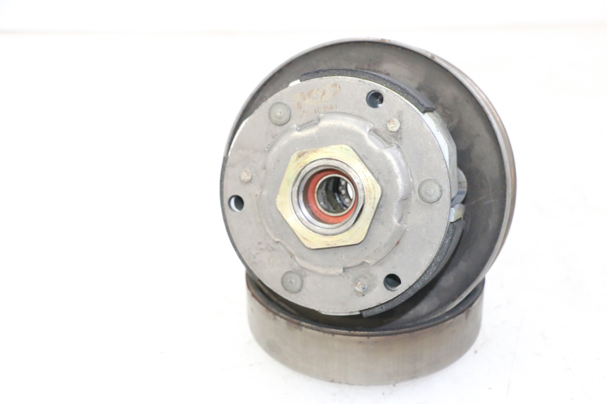 photo de EMBRAYAGE YAMAHA YP MAJESTY 125 (2002 - 2006) - Vue principale