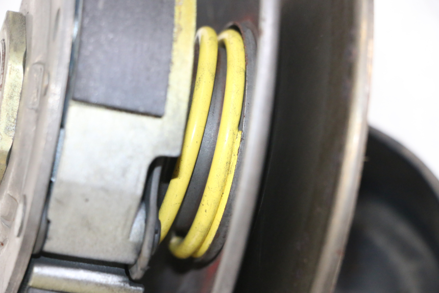 photo de EMBRAYAGE YAMAHA YP MAJESTY 125 (2002 - 2006) - Points de fixation