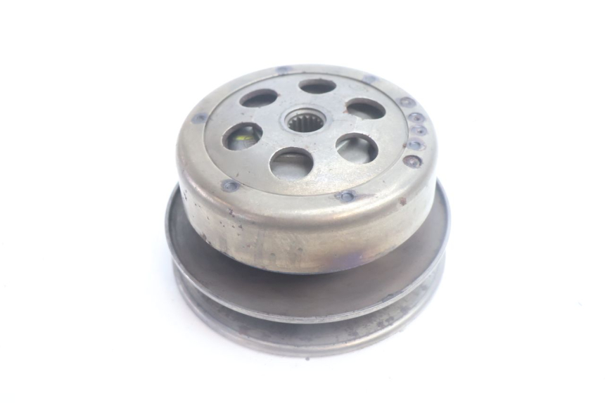 photo de EMBRAYAGE YAMAHA YP MAJESTY 125 (2007 - 2010) - Gros plan technique