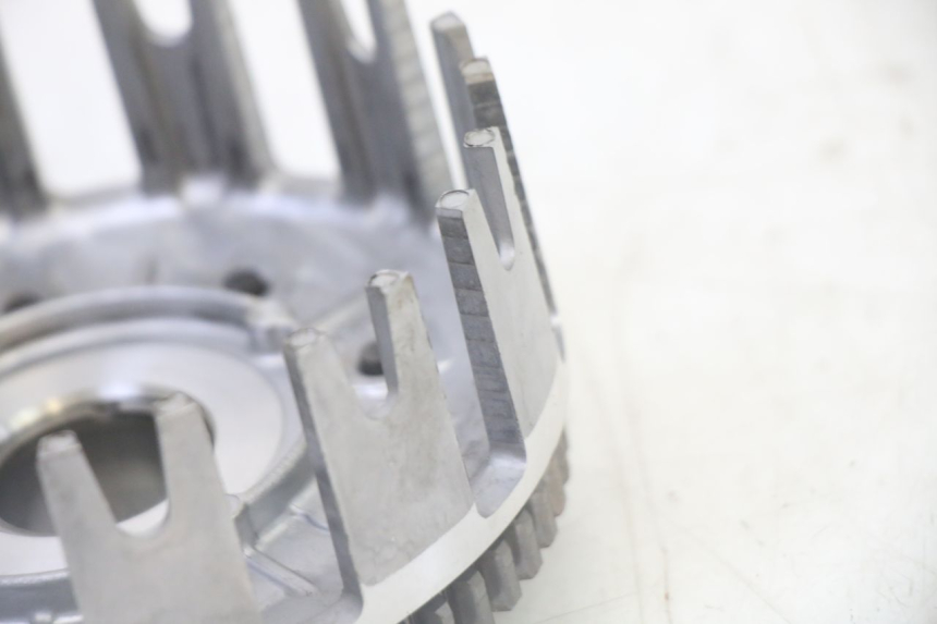 photo de EMBRAYAGE YAMAHA YZ-F YZF 250 (2014 - 2018) - Autre angle de vue