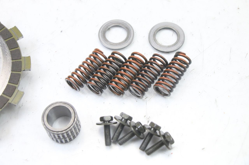 photo de EMBRAYAGE YAMAHA YZ 125 (2006 - 2016) - Zoom composants