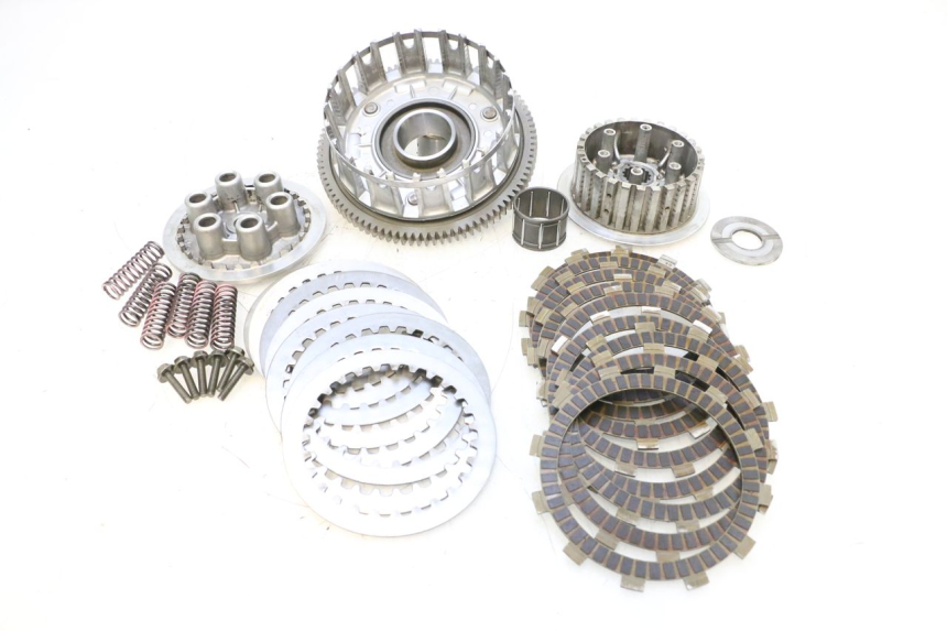 photo de EMBRAYAGE YAMAHA YZF R GENESIS 750 (1993 - 1998) - Vue principale