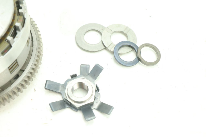 photo de EMBRAYAGE YAMAHA YZF R6 600 (2008 - 2009) - Focus structure