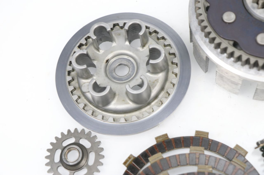 photo de EMBRAYAGE YAMAHA YZF YZ-F 450 (2006 - 2009) - Vue d’ensemble