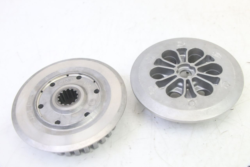 photo de EMBRAYAGE YAMAHA YZF YZ-F 450 (2014 - 2016) - Points de fixation