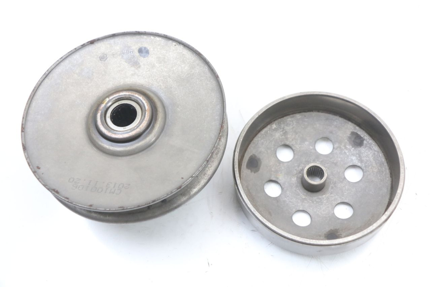 photo de EMBRAYAGE PIAGGIO ZIP 2T 50 (2009 - 2019) - Gros plan technique