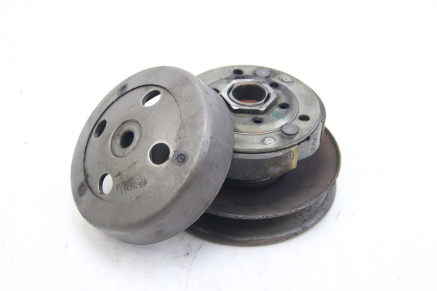 photo de EMBRAYAGE PIAGGIO ZIP 4T 50 (2018 - 2020) - Vue principale