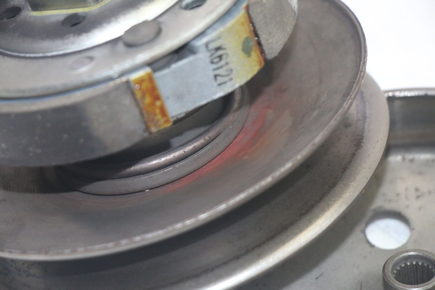 photo de EMBRAYAGE PIAGGIO ZIP 4T 50 (2018 - 2020) - Points de fixation