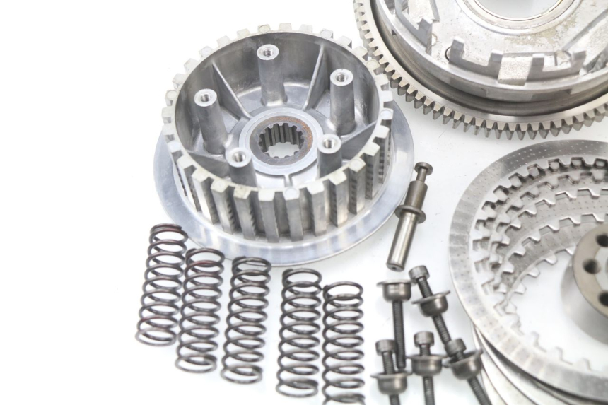 photo de EMBRAYAGE KAWASAKI ZZR 600 (1995 - 2004) - Marquages et références