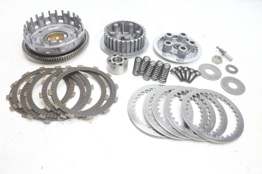 photo de EMBRAYAGE KAWASAKI ZZR 600 (1995 - 2004) - Vue principale