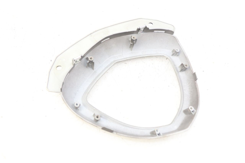 photo de ENTOURAGE COMPTEUR KYMCO AGILITY 16+ 4T 50 (2018 - 2023) - Détail de la pièce