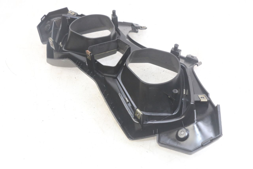 photo de ENTOURAGE COMPTEUR NECO ALEXONE 125 (2017 - 2024) - Gros plan technique