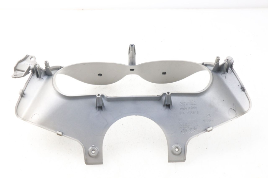 photo de ENTOURAGE COMPTEUR APRILIA ATLANTIC 125 (2003 - 2009) - Autre angle de vue