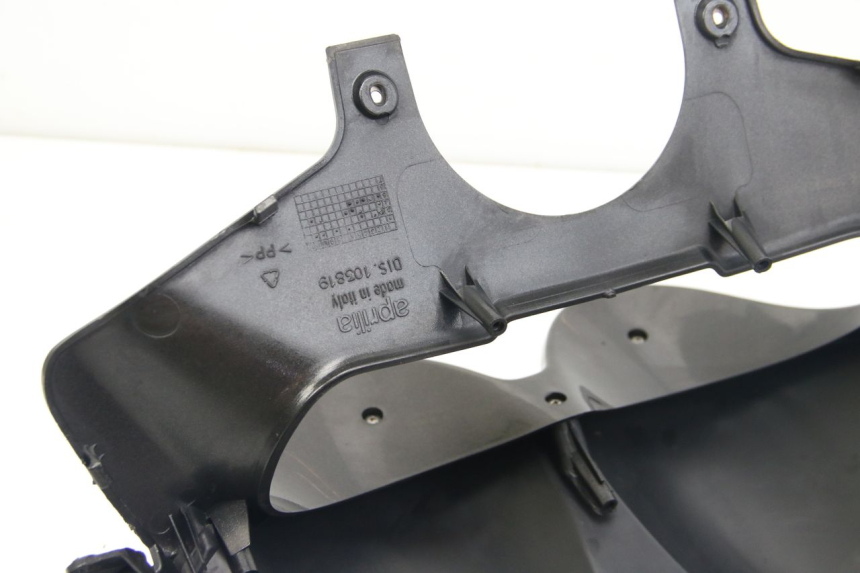 photo de ENTOURAGE COMPTEUR APRILIA ATLANTIC 500 (2002 - 2003) - Focus structure