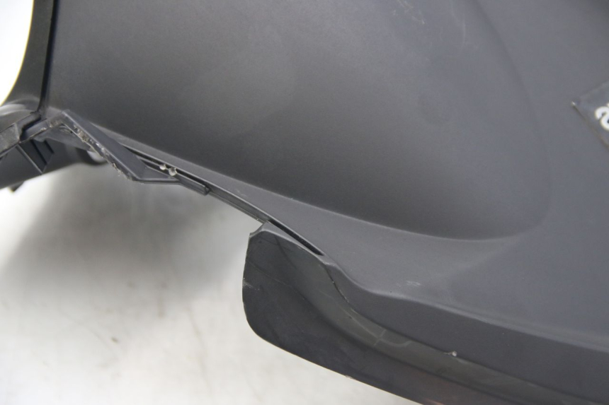 photo de ENTOURAGE COMPTEUR APRILIA ATLANTIC 500 (2002 - 2003) - Zoom état d’usage