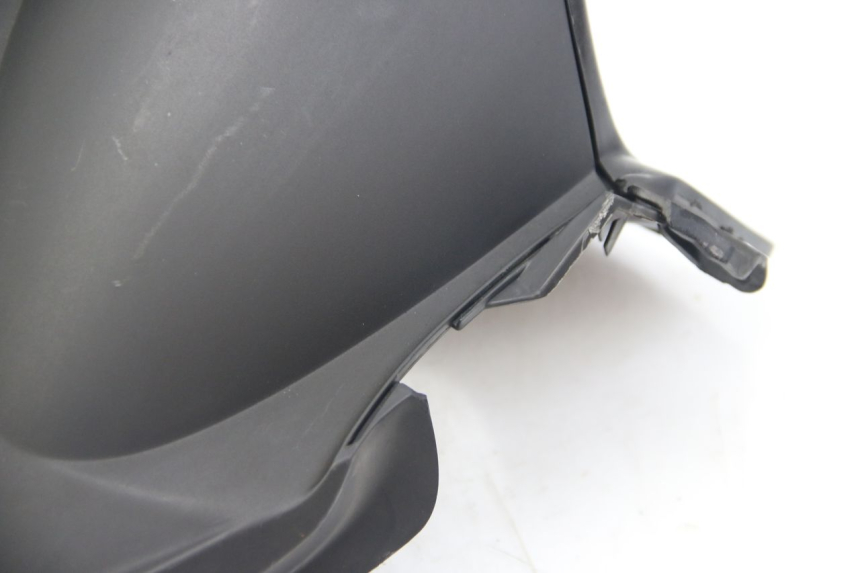 photo de ENTOURAGE COMPTEUR APRILIA ATLANTIC 500 (2002 - 2003) - Gros plan technique