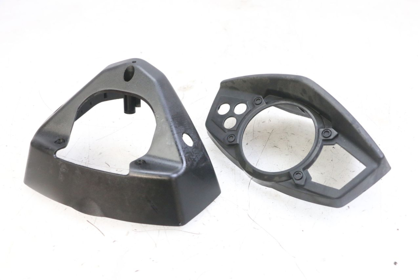 photo de ENTOURAGE COMPTEUR YAMAHA BW'S BWS 125 (2010 - 2013) - Vue principale